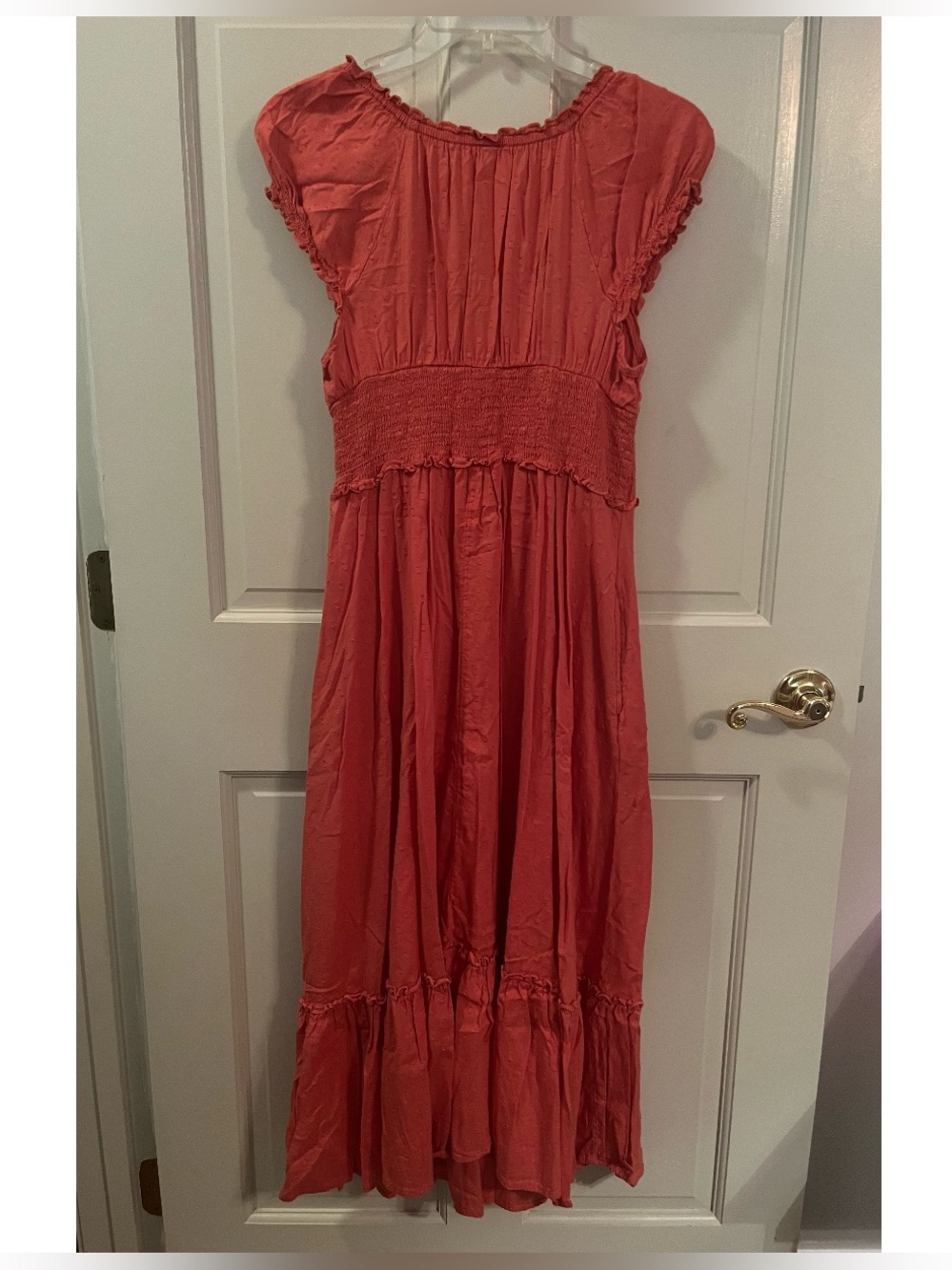 Old Navy Petite Coral Maxi Dress with Smocked Waist & Puff Sleeves - Picture 6 of 16